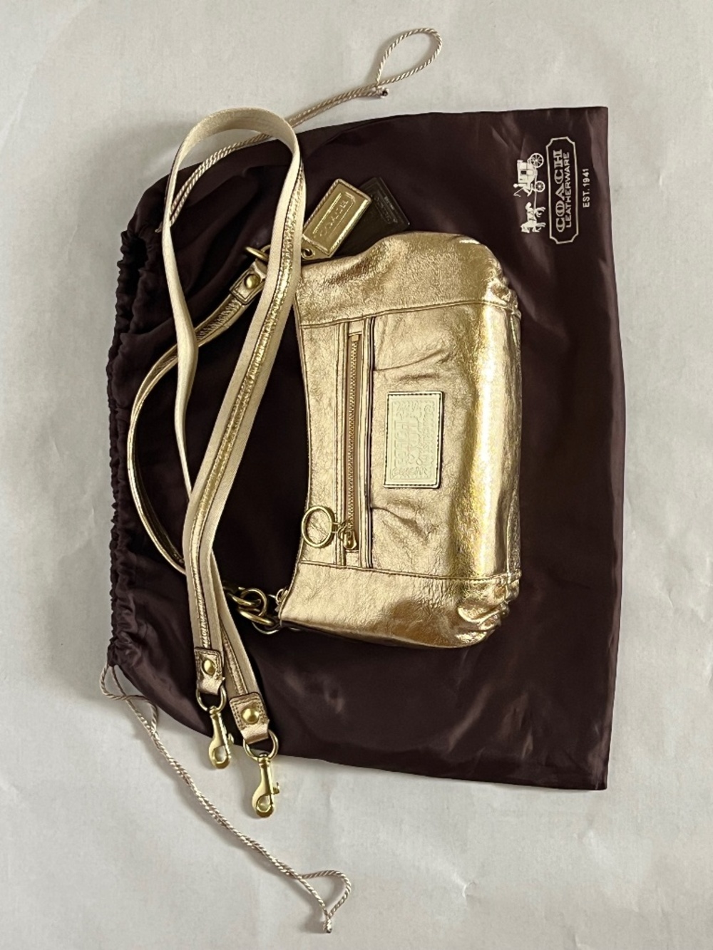 NWOT Coach Gold Leather Poppy Hobo Bag